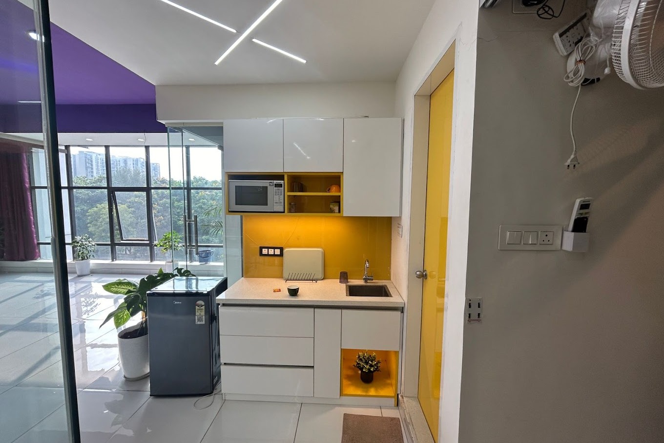 Hyspace -Prestige Polygon